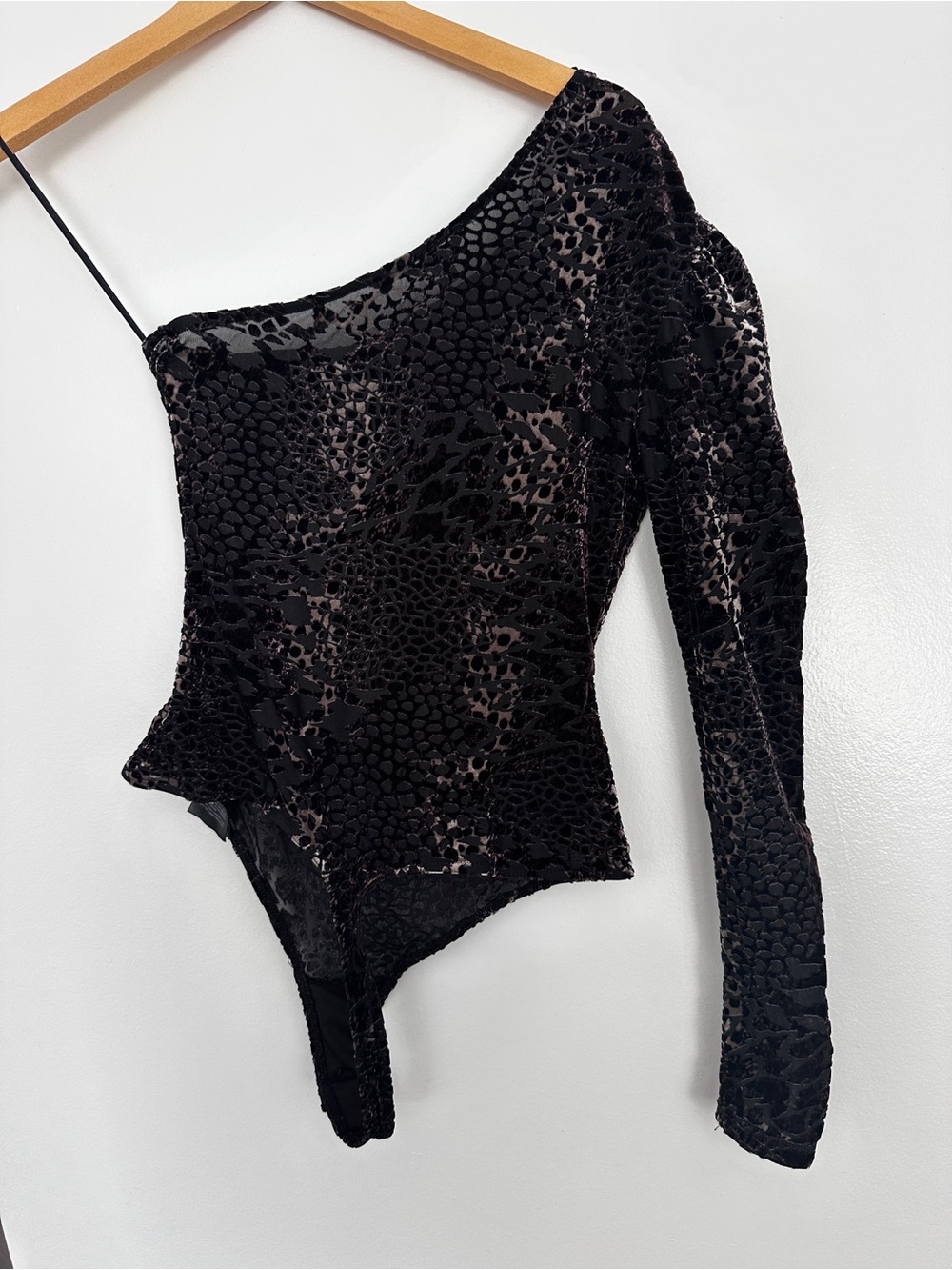 Black Guess Sheer One-Shoulder Velvet Burnout Bodysuit - Women Tops